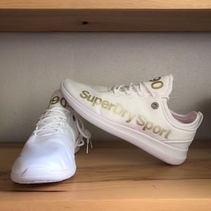 BWIB Superdry Sport white sneakers